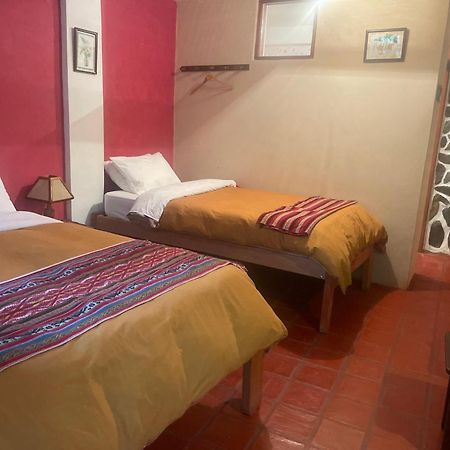 Bed and Breakfast Kiswar Lodg Ollantaytambo Exterior foto